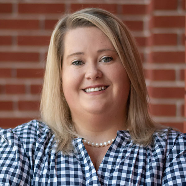 Christa Tanner Headshot