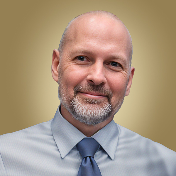 Headshot of Russell Devendorf