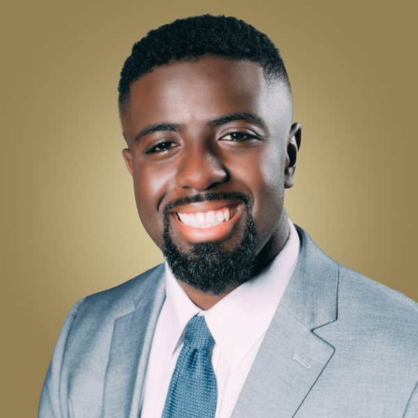 Headshot of Ebo Entsuah