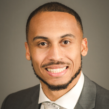 Kenneth Cagnolatti Headshot