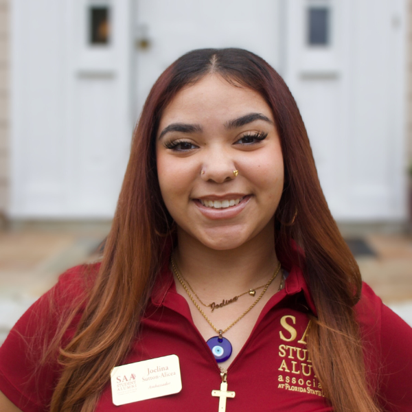 Joelina Sutton-Alicea Headshot