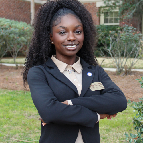 Savannah Jean-Baptiste Headshot