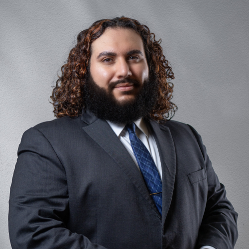 Joey Arellano headshot