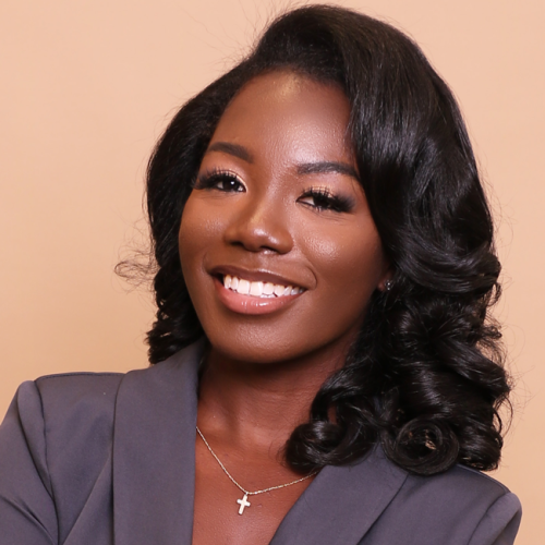 Headshot of Serena Bradshaw