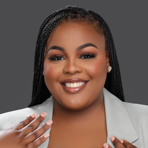 Headshot of Erykah Tharpe