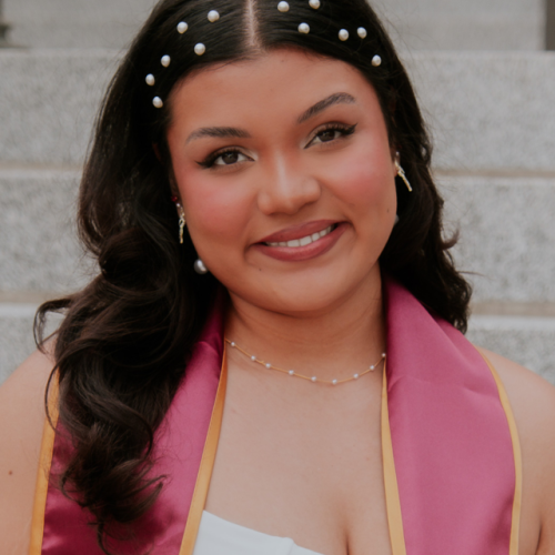 Johanna Alvarez headshot